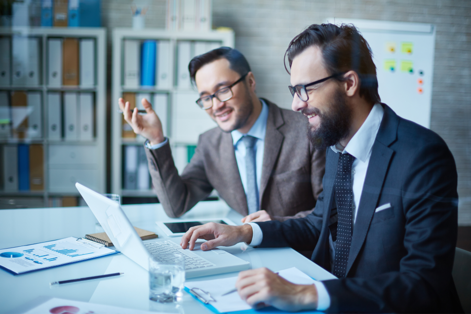a broker presenting wellness to a client